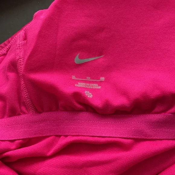 Nike Essential Solid U Back One Piece Pink Swimsuit - Picture 4 of 10